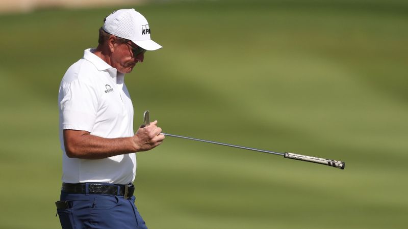 Masters 2022: Phil Mickelson s...