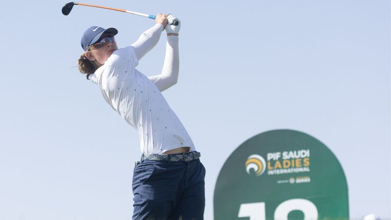 Selbstbewusster Auftakt: Helen...