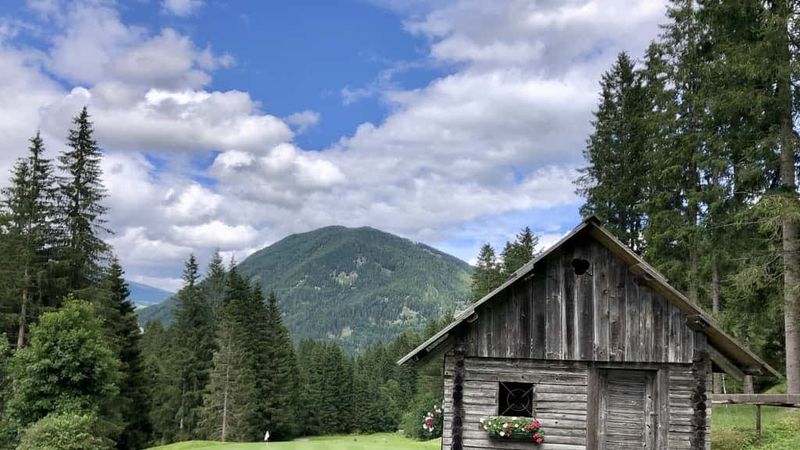 Katzensprung ins Nachbarland:...