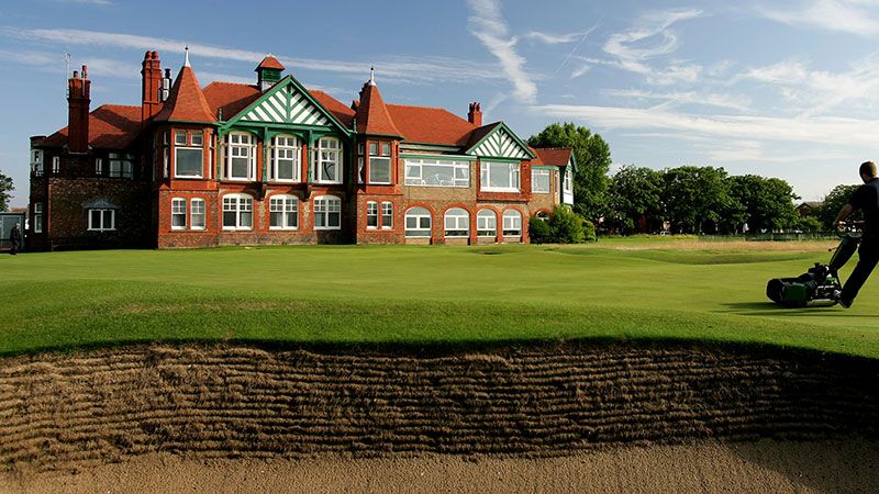 Der Betrieb eines Golfplatzes:...