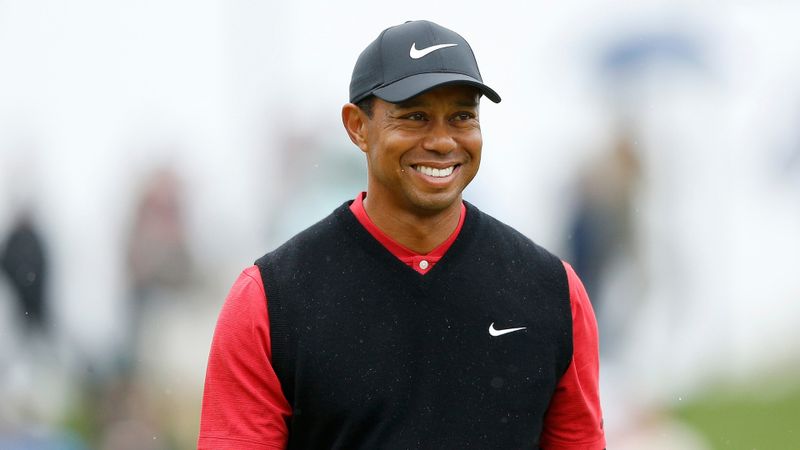 Tiger Woods und GOLFTV starten...
