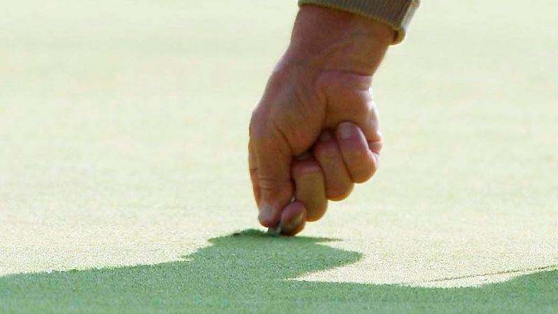 Pitchmarken ausbessern: Machen...