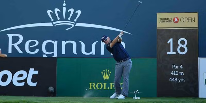 Fliegen Golfbälle wirklich zu...