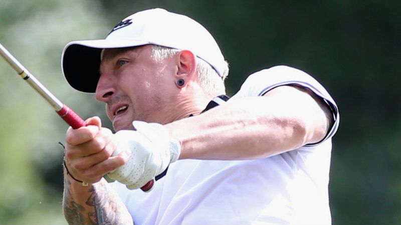 CelebriTee mit Stefan Kretzsch...