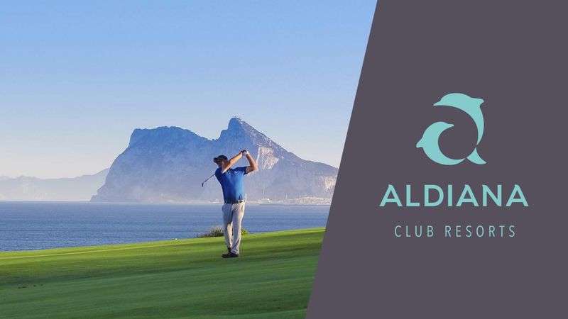 Begeisterter Golfurlauber mit...