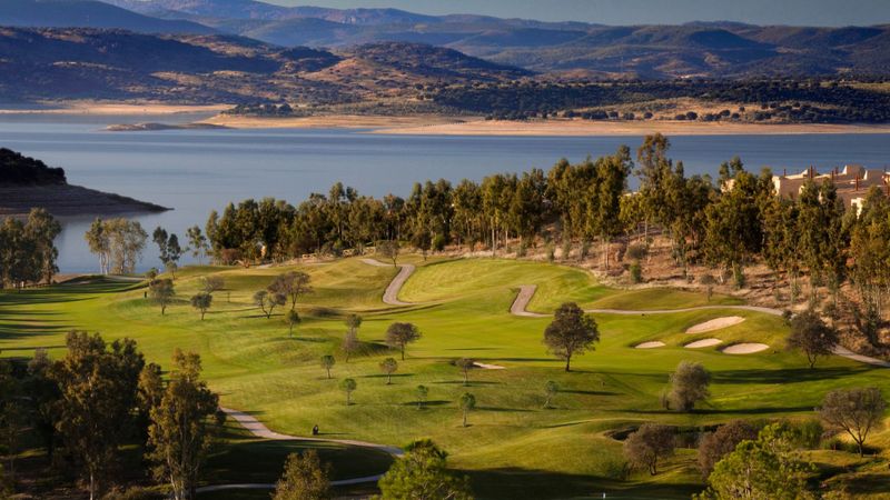 Vincci Valdecañas Golf: Golfen...