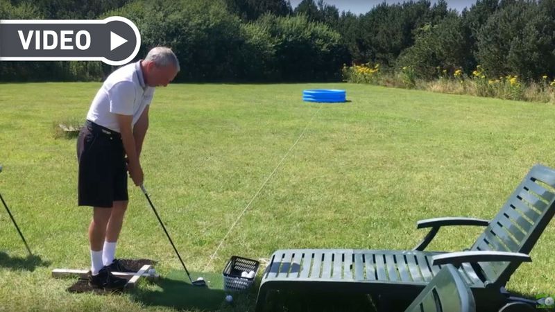 Blindengolfer Bernd Walsch und...