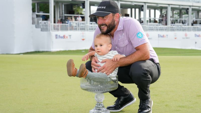 Rückblick: Stephan Jäger bejub...