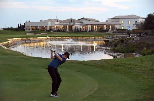 Abbruch wegen Dunkelheit auf Z...