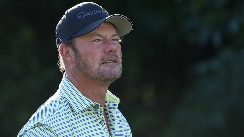 Alex Cejka gewinnt auf der Out...