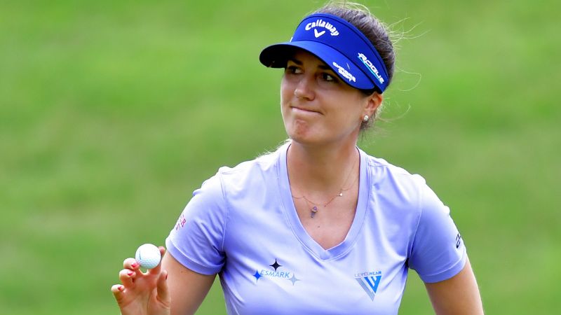 Round-Up: Sandra Gal mit beste...