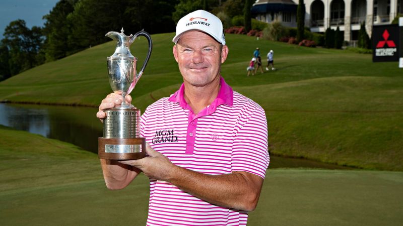 Alex Cejka gewinnt Major-Turni...