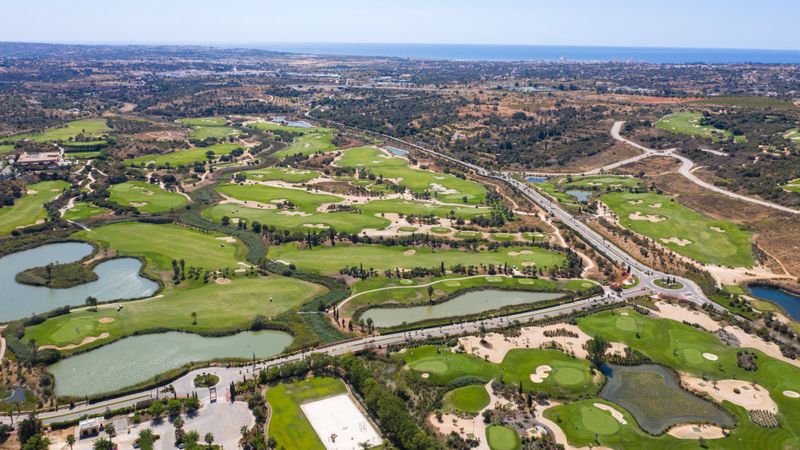 Amendoeira Golf Resort: Golf i...