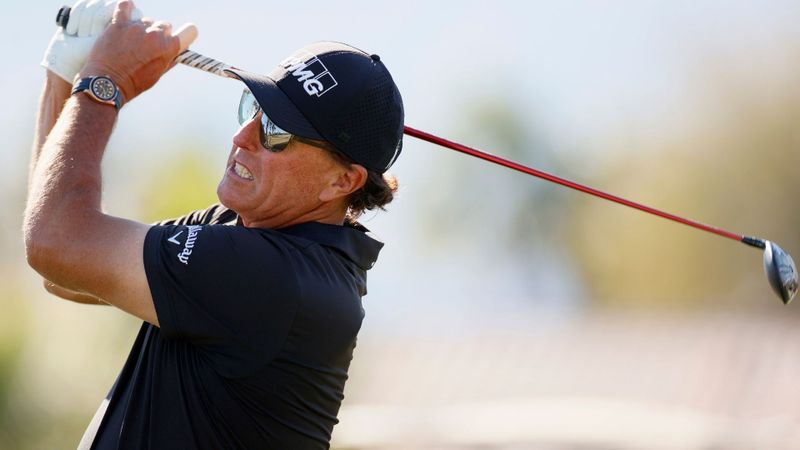 Phil Mickelson Golf Comeback i...