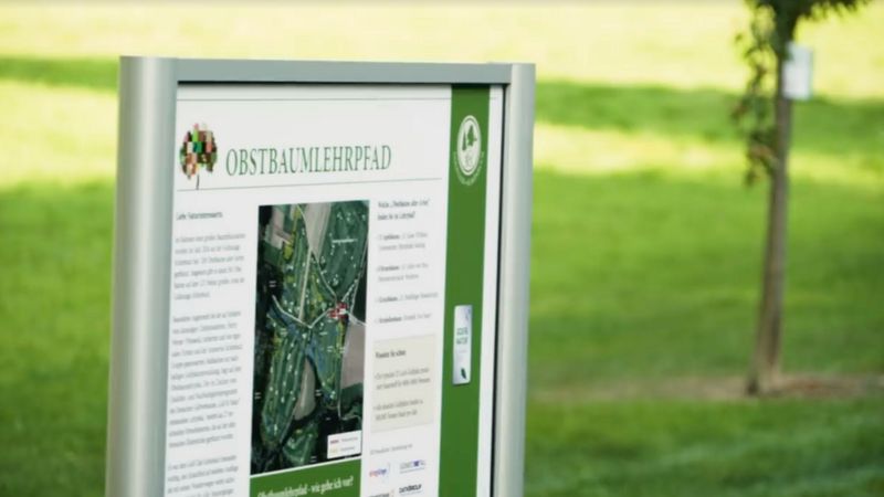 Wenn auf dem Golfplatz der Apf...