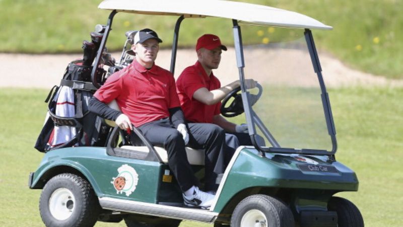 Für die Fußballrente: Wayne Ro...