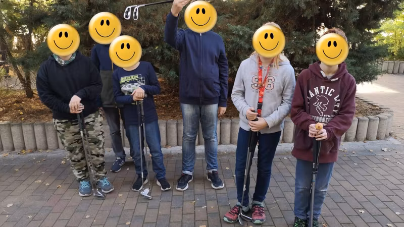 Schulgolf AG erhält Spende

Es...