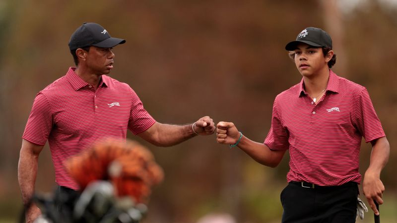 Tiger Woods Sohn Charlie triff...