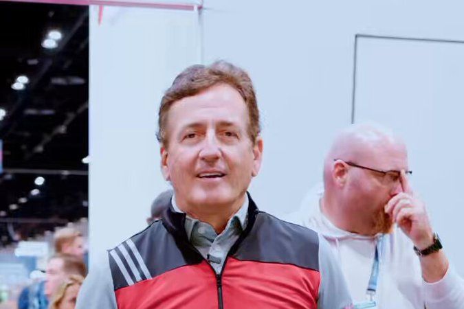 Rob Strano zeigt Drill für den...