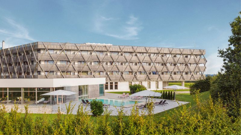 Golfurlaub mit Vielfalt im Fal...