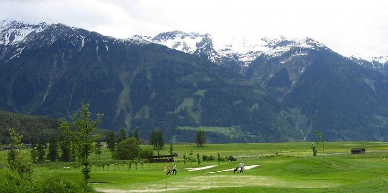 Zwischen Weingärten und Zugspi...