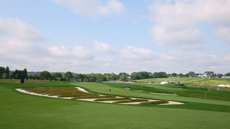 Oakmont: Von Sadisten, Kirchen...