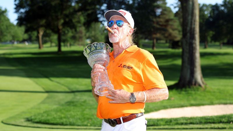 Round Up: Jiménez triumphiert...