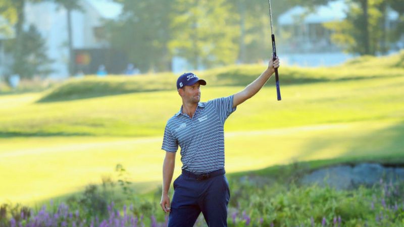 PGA Tour: Webb Simpson mit ful...